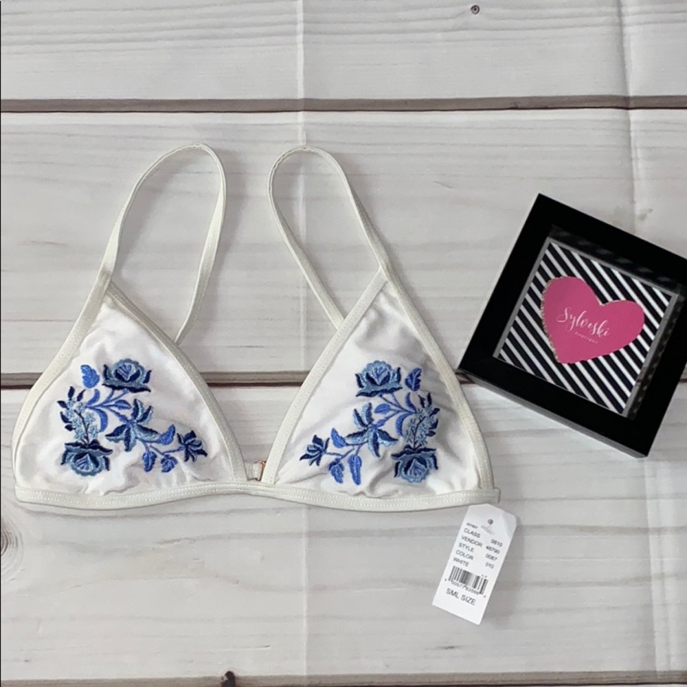 🆕LA Hearts Embroidered Triangle Bikini Top - Picture 4 of 5